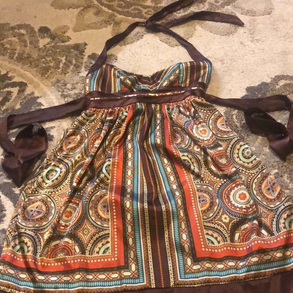 Brown and tan A - line dress - falls to the knees